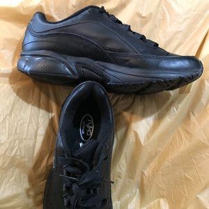 2 pr. NWOB Ladies Ryka walking sneakers - BLACK